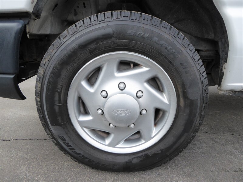 2013 FORD E-350 - Image 28