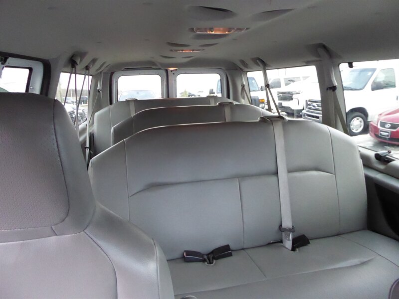 2013 FORD E-350 - Image 24