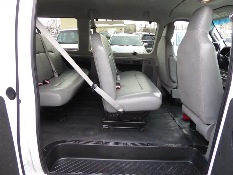 2013 FORD E-350 - Image 25