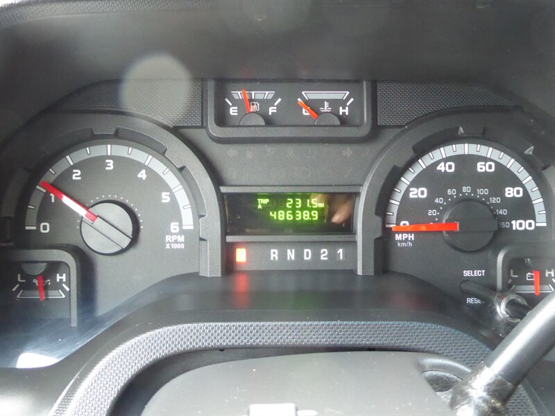 2013 FORD E-350 - Image 13
