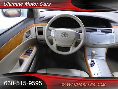 2005 Toyota Avalon XLS   - Photo 10 - Downers Grove, IL 60515