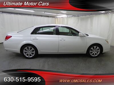 2005 Toyota Avalon XLS   - Photo 8 - Downers Grove, IL 60515