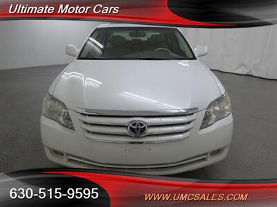 2005 Toyota Avalon XLS   - Photo 2 - Downers Grove, IL 60515