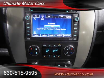 2009 GMC Yukon XL SLT   - Photo 13 - Downers Grove, IL 60515