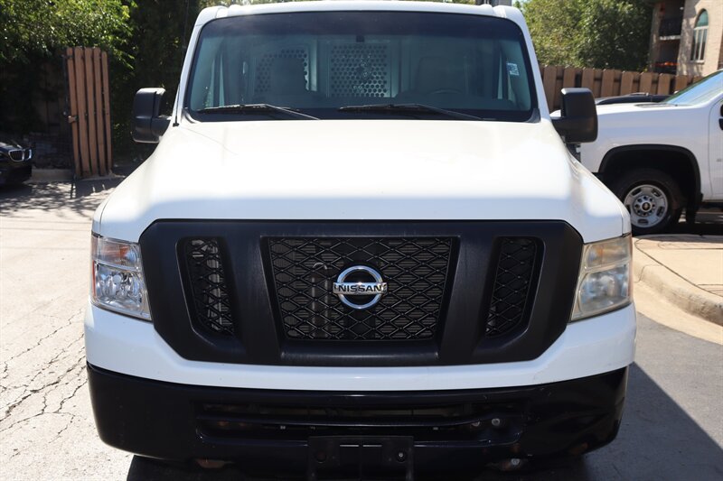 2014 Nissan NV 2500 HD S  