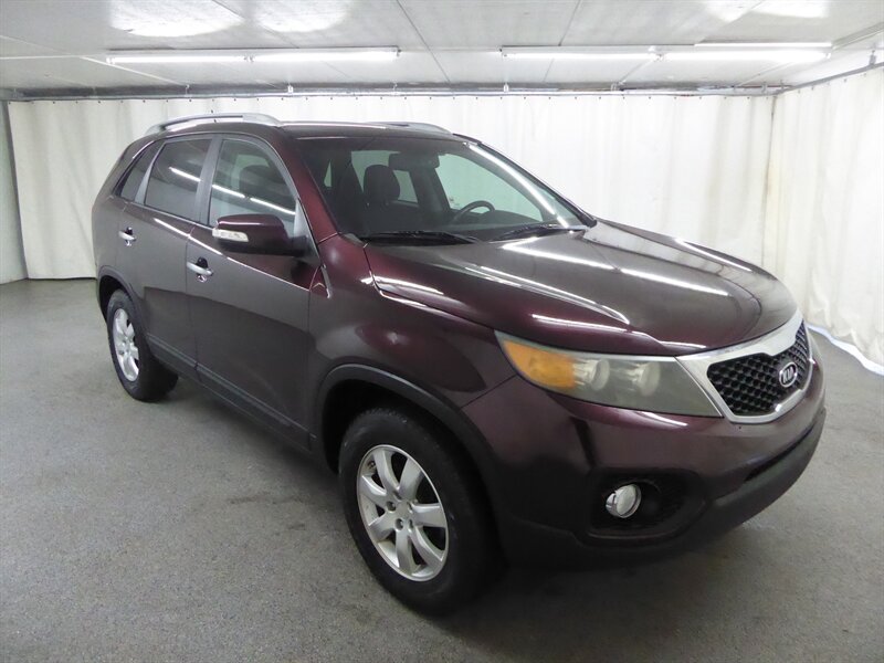 2011 Kia Sorento LX  