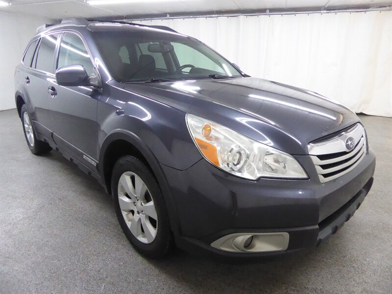 2010 Subaru Outback 2.5i Premium  