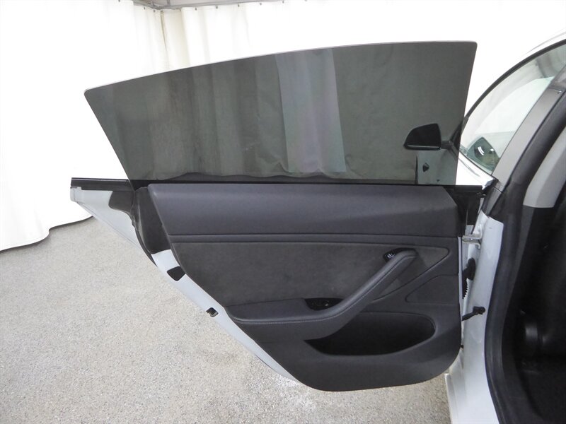 2019 TESLA MODEL 3 - Image 27