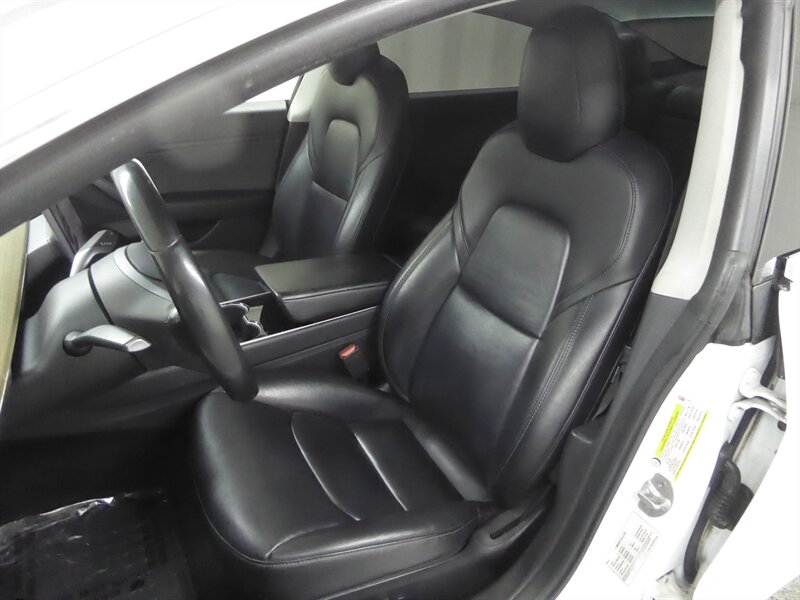 2019 TESLA MODEL 3 - Image 18