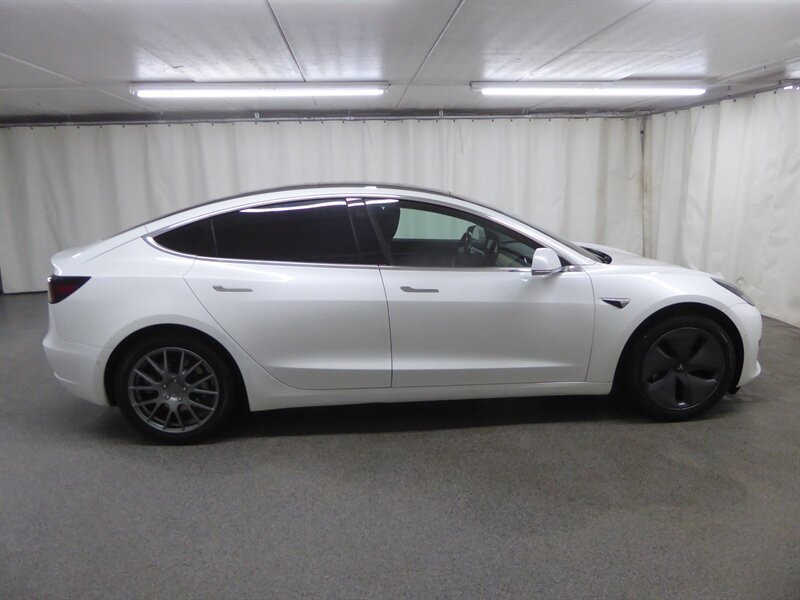 2019 TESLA MODEL 3 - Image 8