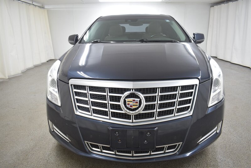 2014 Cadillac XTS Luxury Collection  