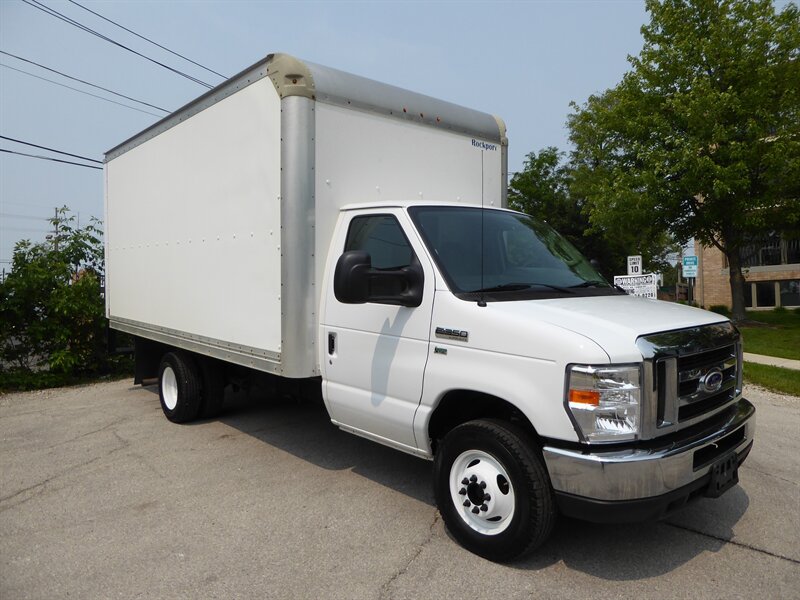 2016 Ford E-Series Van E-350 SD  