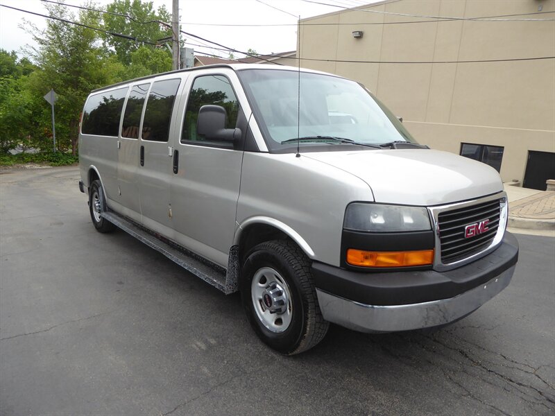 2007 GMC Savana LS 3500  
