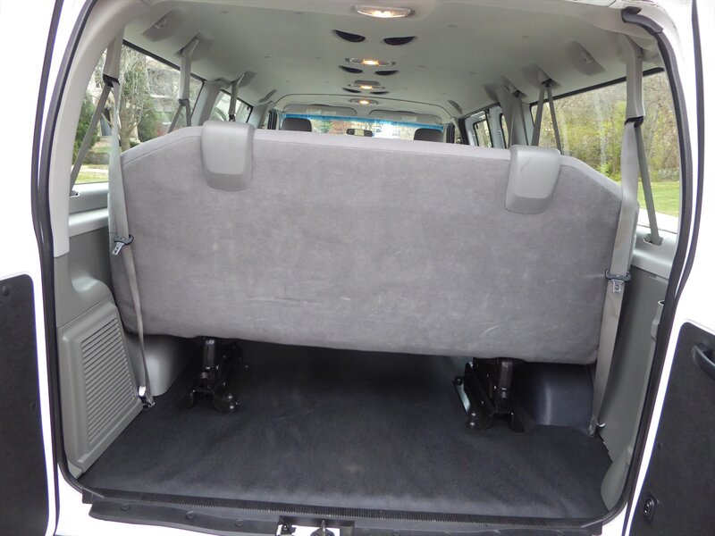 2013 FORD E-350 - Image 26