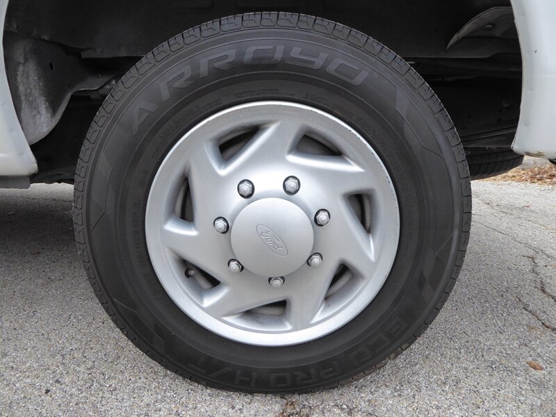 2013 FORD E-350 - Image 27