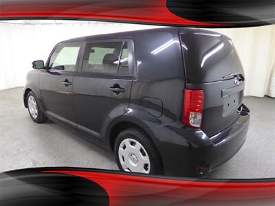 2012 Scion xB   - Photo 5 - Downers Grove, IL 60515