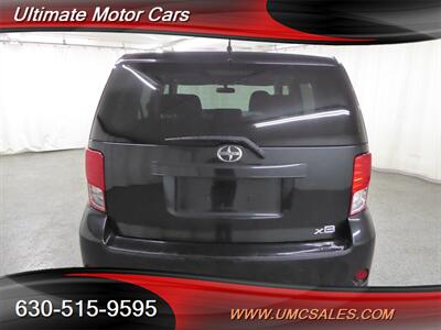 2012 Scion xB   - Photo 6 - Downers Grove, IL 60515