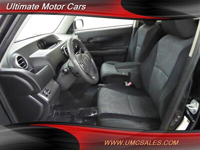 2012 Scion xB   - Photo 16 - Downers Grove, IL 60515