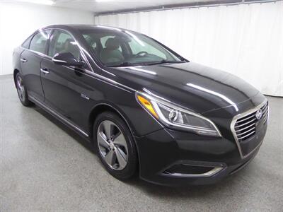2017 Hyundai SONATA Hybrid Limited Sedan