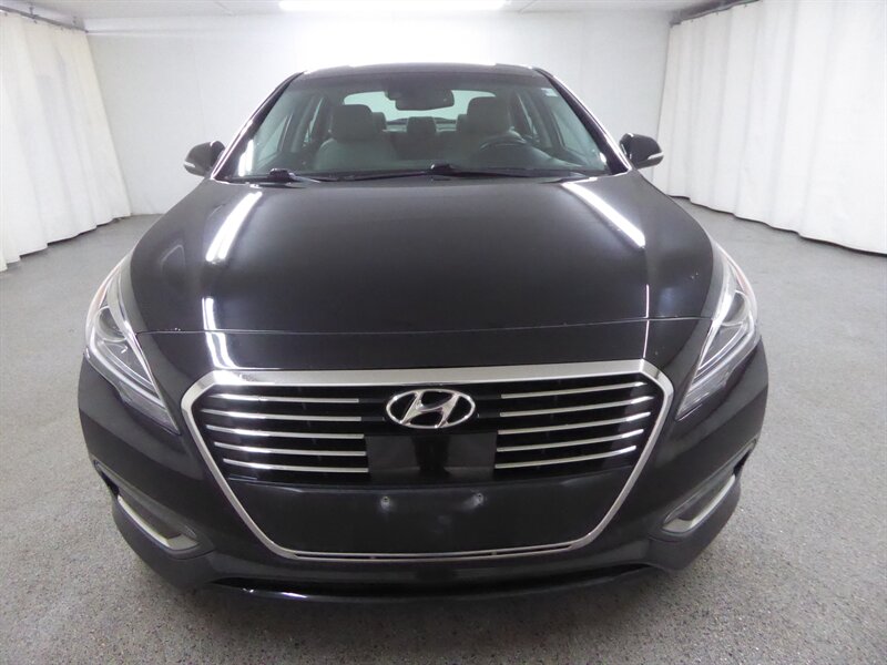 2017 Hyundai SONATA Hybrid Limited  