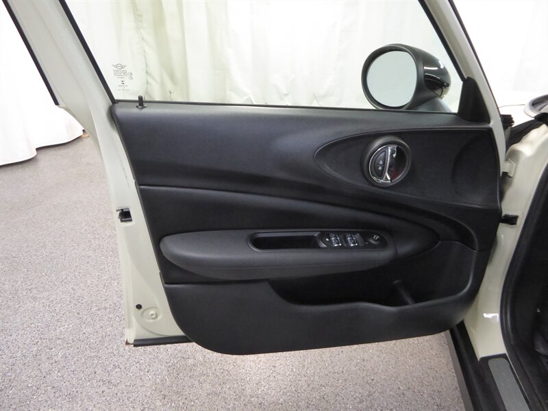 2016 MINI CLUBMAN - Image 21