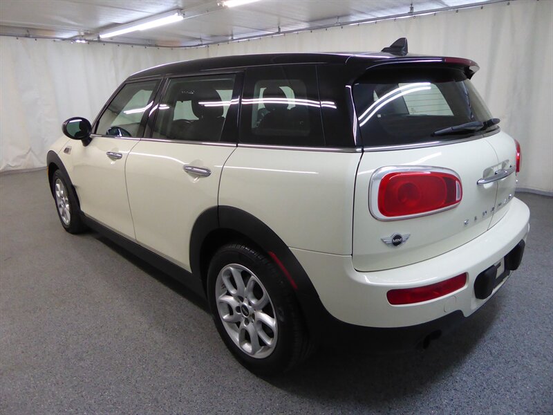 2016 Mini Clubman Base photo 4