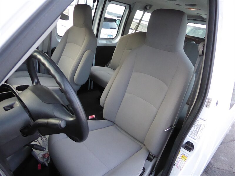 2013 FORD E-350 - Image 16