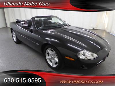 1997 Jaguar XK8   - Photo 1 - Downers Grove, IL 60515