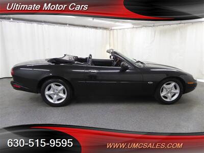 1997 Jaguar XK8   - Photo 8 - Downers Grove, IL 60515