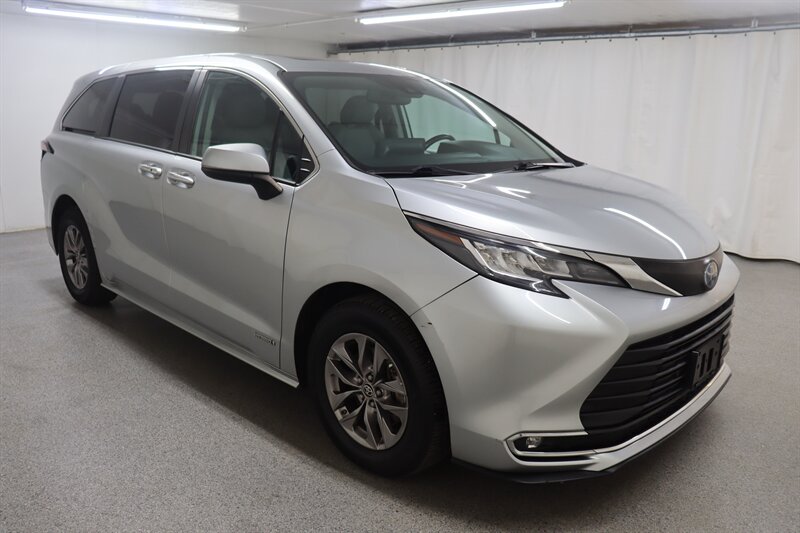2021 Toyota Sienna