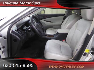 2011 Lexus ES 350   - Photo 18 - Downers Grove, IL 60515