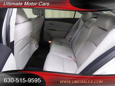 2011 Lexus ES 350   - Photo 25 - Downers Grove, IL 60515