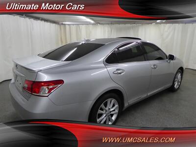 2011 Lexus ES 350   - Photo 7 - Downers Grove, IL 60515