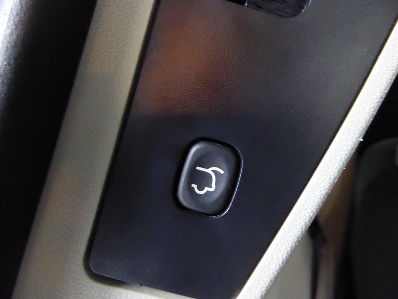 2016 DODGE GRAND CARAVAN - Image 31