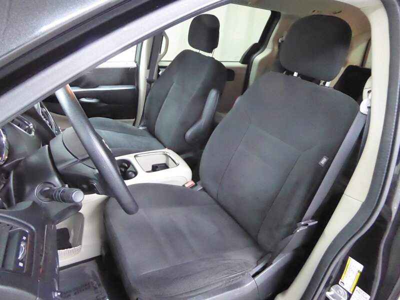 2016 DODGE GRAND CARAVAN - Image 19
