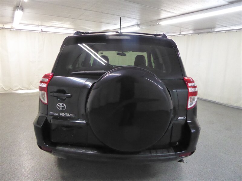 2010 Toyota RAV4 photo 6