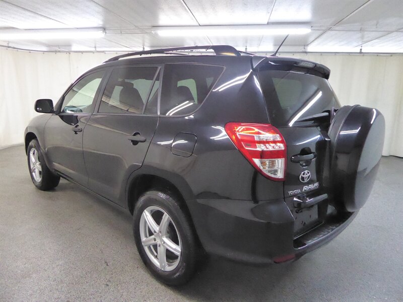 2010 Toyota RAV4 photo 5