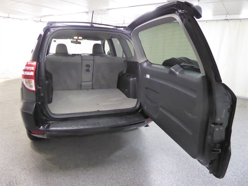 2010 Toyota RAV4 photo 29
