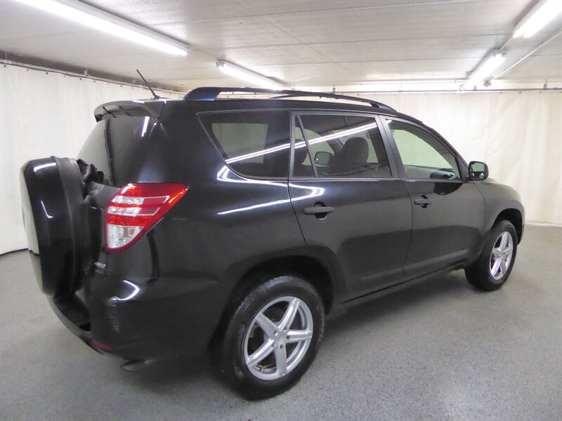 2010 Toyota RAV4 photo 7