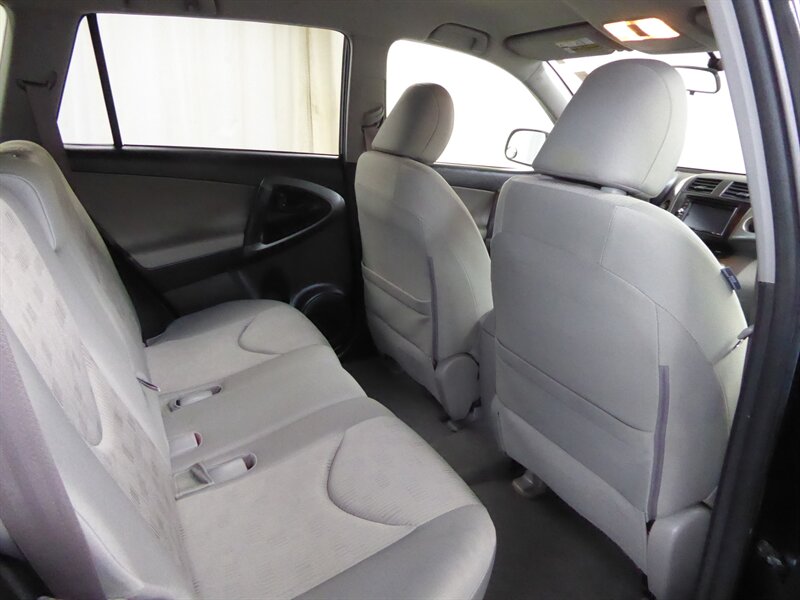 2010 Toyota RAV4 photo 26