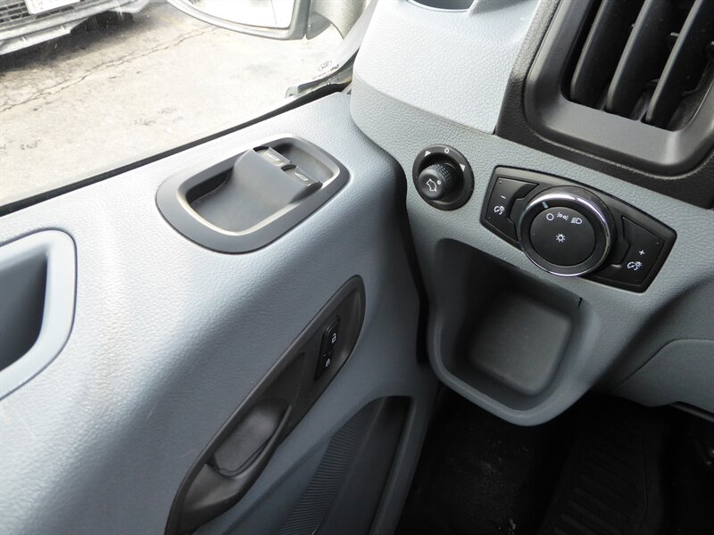 2015 FORD TRANSIT - Image 13