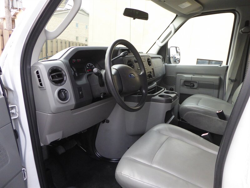 2012 FORD E-350 - Image 9