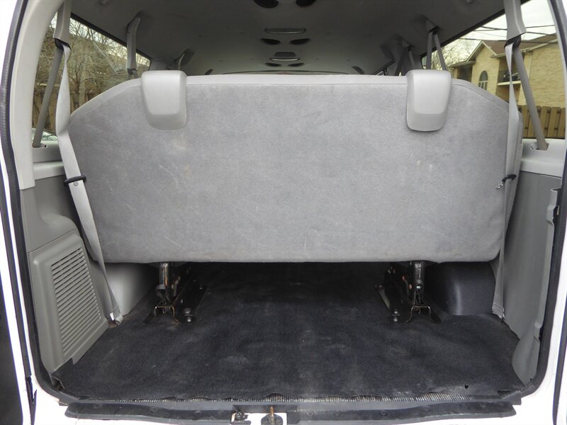 2012 FORD E-350 - Image 18