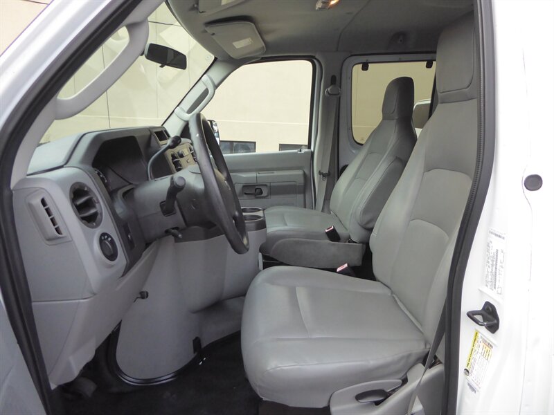 2012 FORD E-350 - Image 10