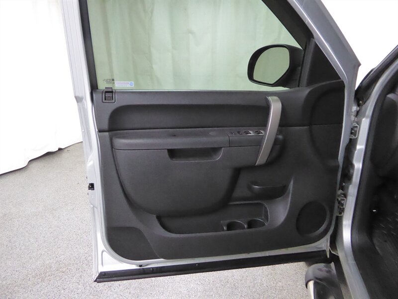 2013 CHEVROLET SILVERADO - Image 17