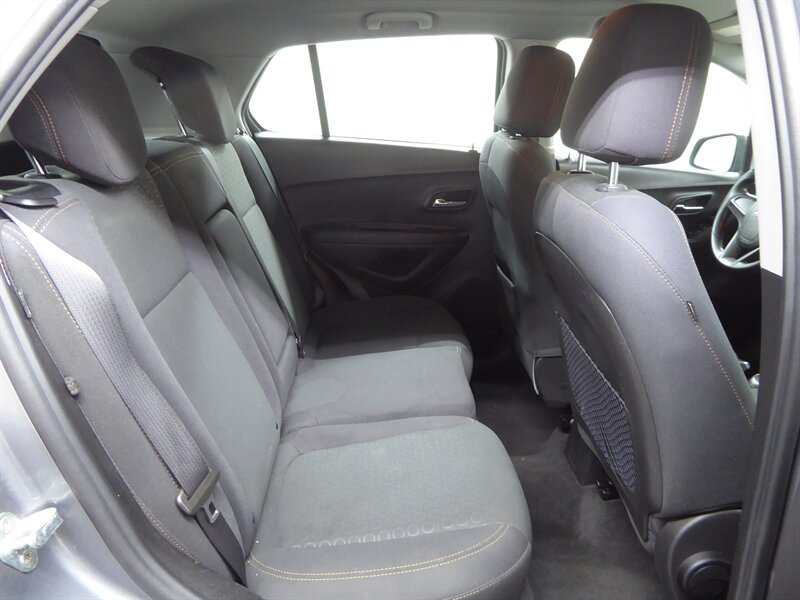 2020 CHEVROLET TRAX - Image 30