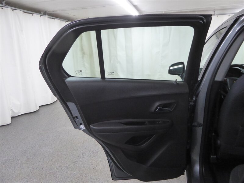 2020 CHEVROLET TRAX - Image 28