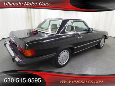 1987 Mercedes-Benz 560 SL   - Photo 7 - Downers Grove, IL 60515