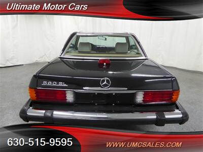 1987 Mercedes-Benz 560 SL   - Photo 6 - Downers Grove, IL 60515