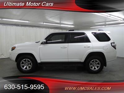 2014 Toyota 4Runner SR5   - Photo 4 - Downers Grove, IL 60515